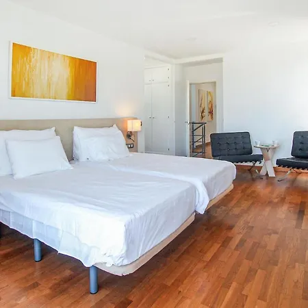 Beautiful In La Quinta With Wifi, Swimming Pool And 3 Bedrooms *