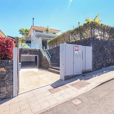 Дом отдыха Beautiful In La Quinta With Wifi, Swimming Pool And 3 Bedrooms